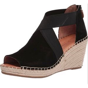 Gentle Souls Black Suede Colleen Wedge Espradilles Sandals Shoes Women’s Size 9